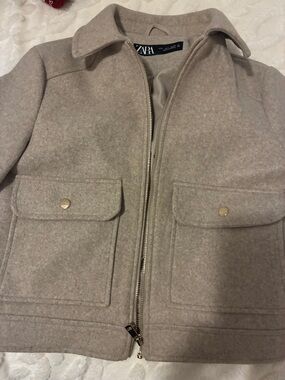 Zara Men’s Light Beige Wool Blend Pea Coat with Gold Hardware